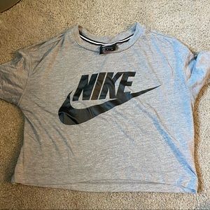 Nike Crop Top